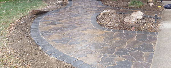 Heartland Gardens of Omaha Stone Hardscaping and Walkways